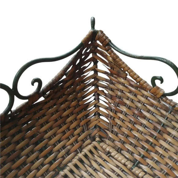 Wicker Iron Square Basket Rustic - Picture 2 of 8